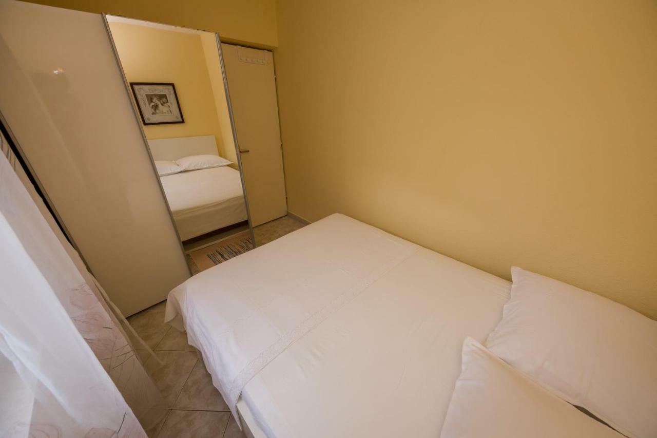 Apartments Mateo Trogir Exterior photo