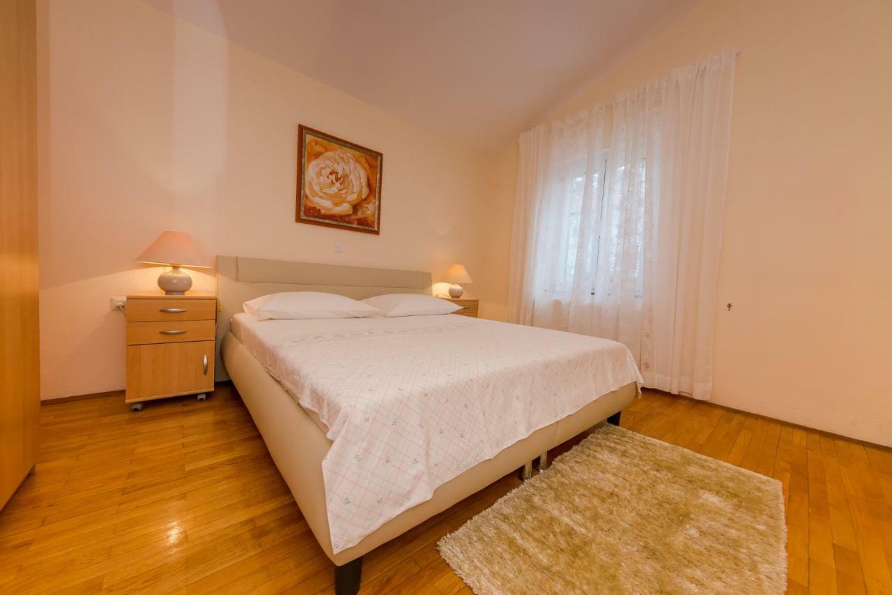 Apartments Mateo Trogir Exterior photo